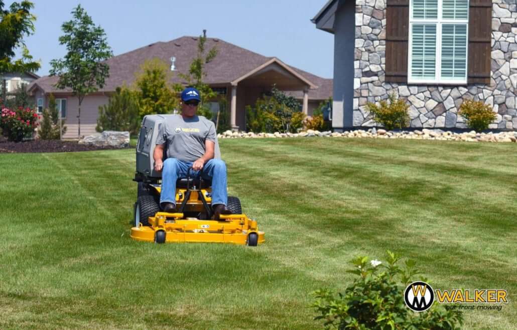 Walker S18 – 18 Pk benzine – low dum